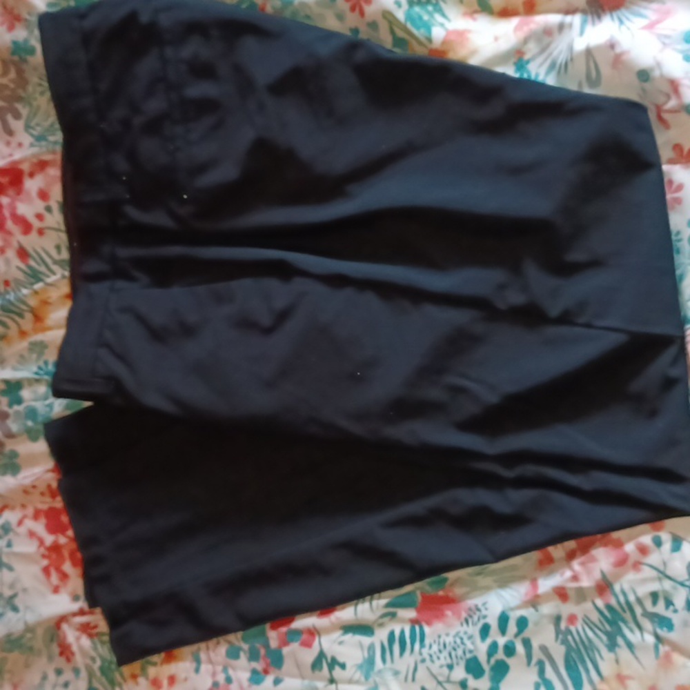 Women's 30 X 32 Axist super skinny